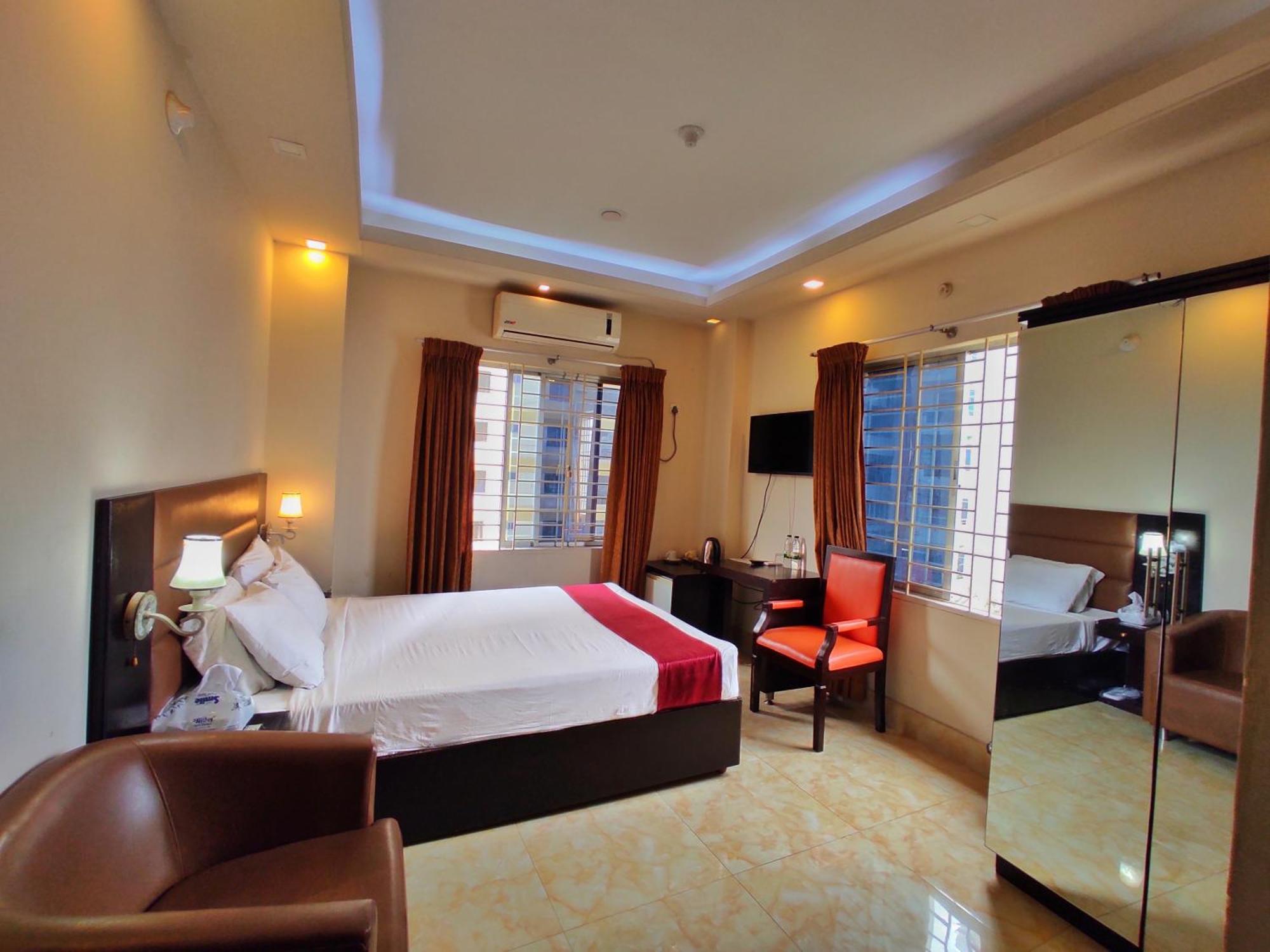 Hotel Gulshan Lake View ธากา ภายนอก รูปภาพ